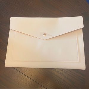 Megan Portfolio Clutch (Blush)